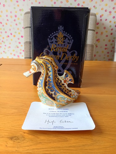 Royal crown derby coral - crown, "coral