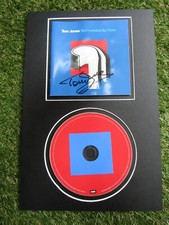 Tom Jones - Surrounded By Time