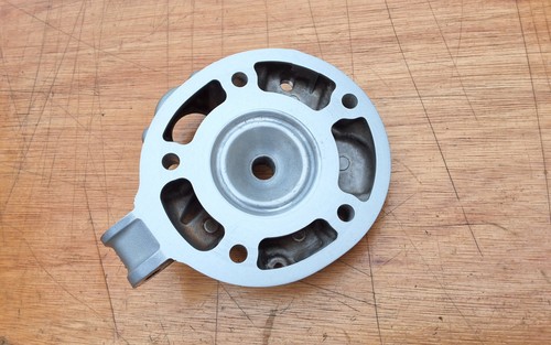 Yamaha dtr125 cylinder head - yamaha,