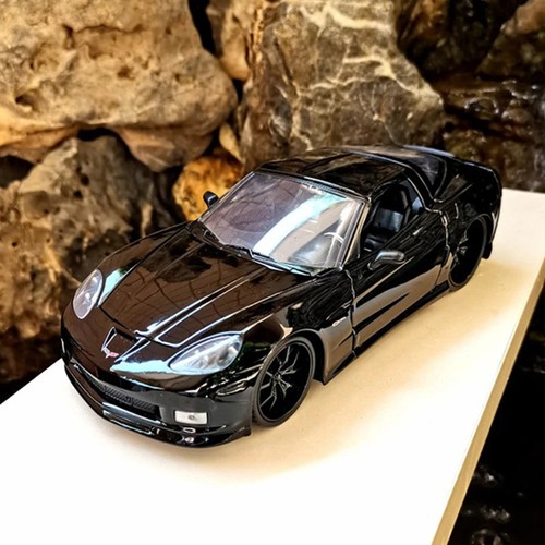 Chevrolet corvette z06 - 1:24,