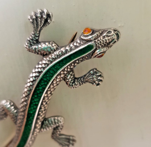 Silver reptile lizard brooch - reptile/lizard,