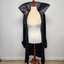 Adult Vampire Cloak Size M