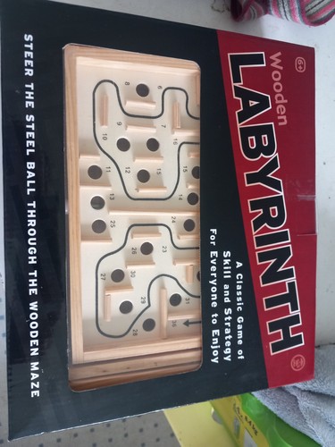 Cardinal classic wooden - cardinal,
