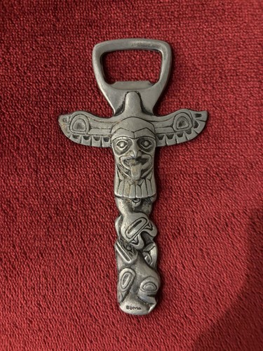 Vintage canada totem pole - canada,