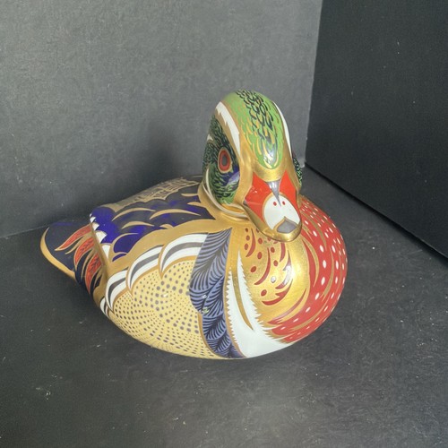 Royal crown derby - crown,