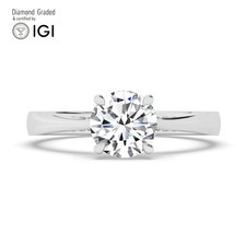 Round Diamond Engagement Ring