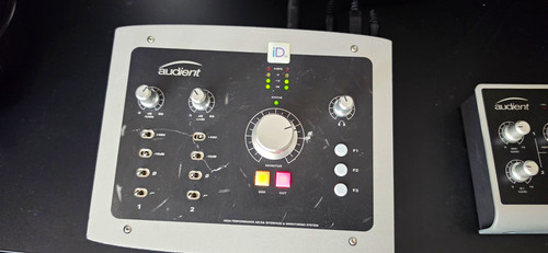 Audient id22 usb audio - usb,