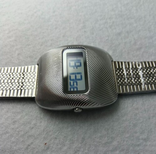 Digital led watch retro - led,