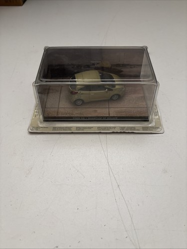 James bond die cast - james, car