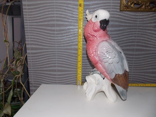 Beswick cockatoo large - cockatoo,