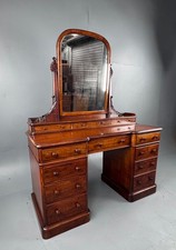 Victorian pedestal dressing table