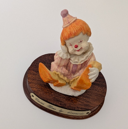 Leonardo circus time - circus,