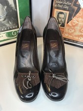 Vintage Vicky Beth Brown