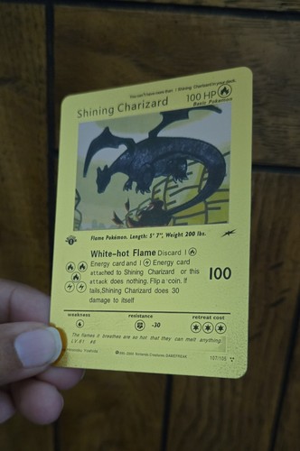 Shining charizard 107 105 neo - charizard,