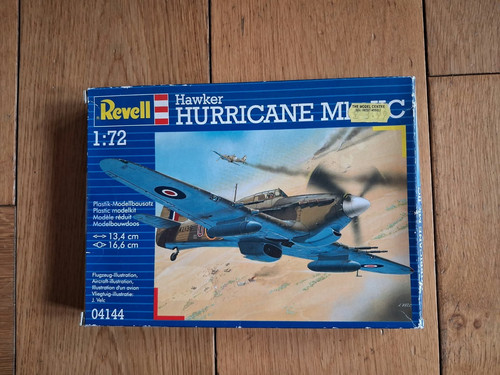 Revell 04144 hawker hurricane - revell,