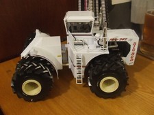 Die-Cast Promotions Toy Farmer 25 Anniversary Big Bud 16V-747 Tractor, 1:32, vgc