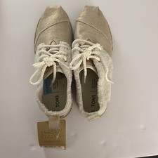Women's Toms Bota shoe size W9
