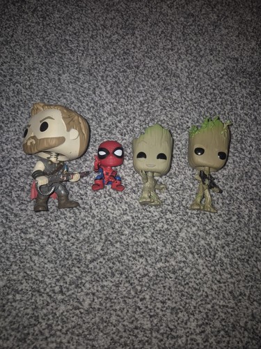 Marvel bobble head - marvel,