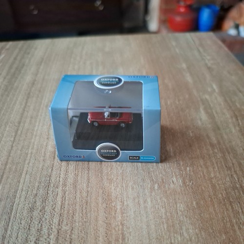 Oxford diecast nmgb001 - oxford, mgb