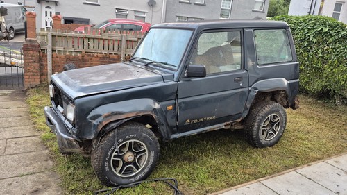 1998 daihatsu fourtrak tds