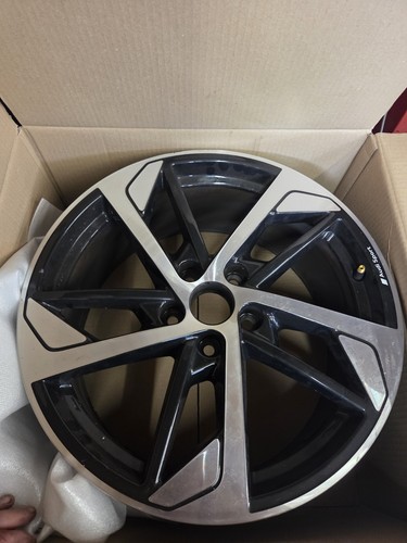 Audi alloy wheel - s3,
