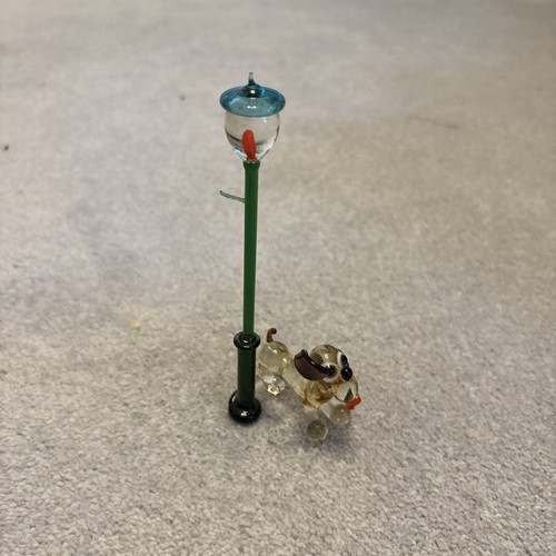 Blown glass dog - peeing, on
