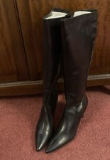 BNIB Vaneli Long Black