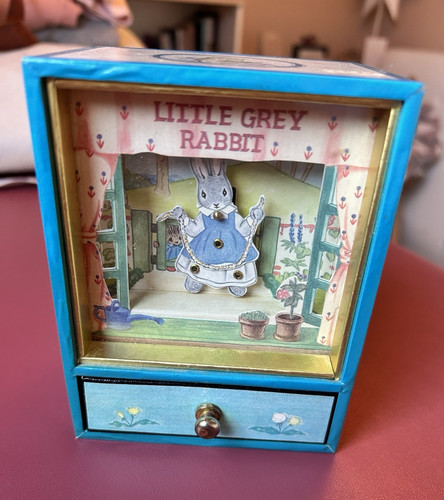 Little grey rabbit - grey,