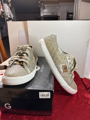Guess baker 3 - by,