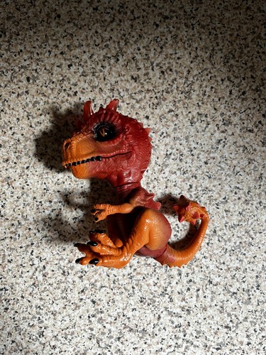 Fingerlings untamed dragon - fingerlings,