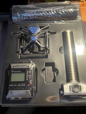 Zoom F1 Field Recorder + Shotgun mic, 2-Channel Audio Recorder, 24-bit / 96 kHz