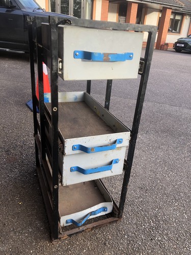 Van workshop shelving good - van/workshop,
