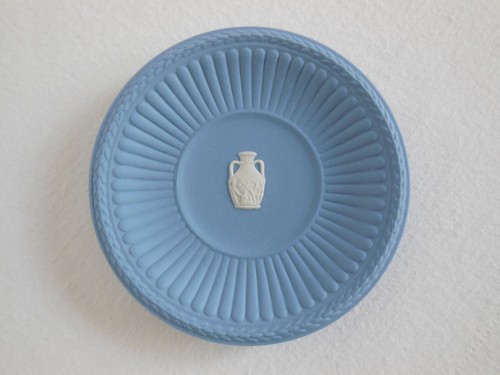 Wedgwood blue jasperware - wedgwood,