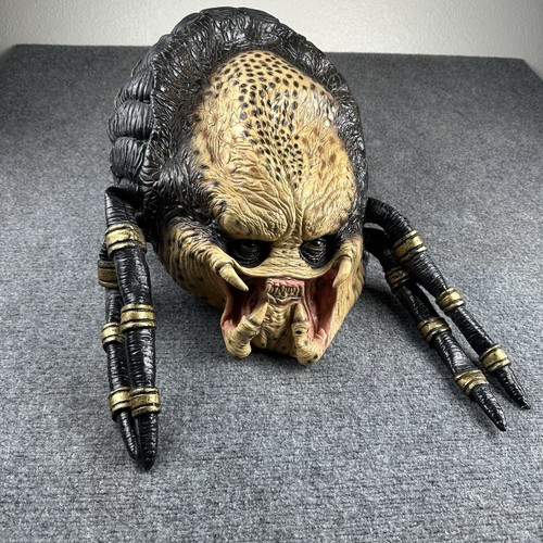 Alien predator latex mask - alien,