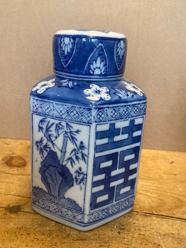 Chinese blue white vintage - chinese,