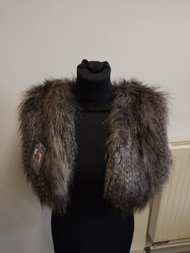 Moore and faux fur - faux, shrug