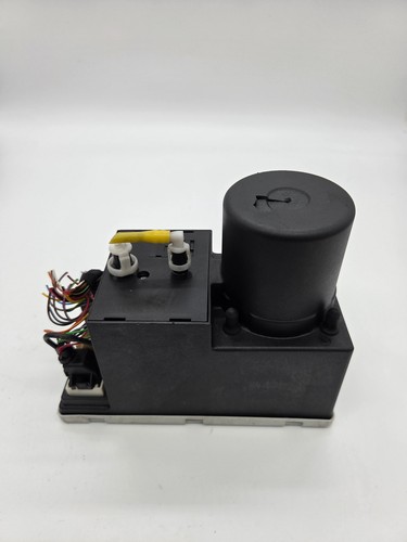 8d0862257e audi a4 - 8d0862257e,