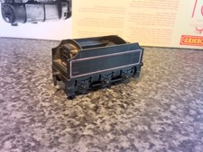 OO GAUGE HORNBY TRIANG BLACK