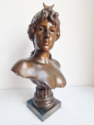 Large statue sculpture - statue,, sculpture,