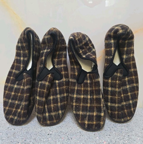 True vintage womens slippers - true,