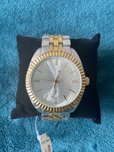 New unisex chunky wristwatch - new,