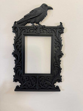 Gothic Raven Frame | Dark