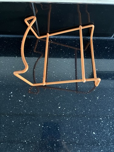 Demijohn metal siphoning stand