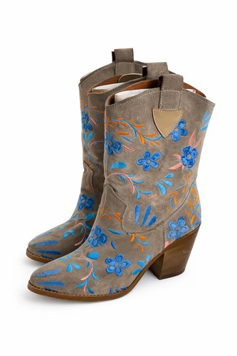 Custom made western suede - made,