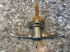 Morris Minor 1000 (1955-1971) Saloon & Convertible Boot Handle With Key