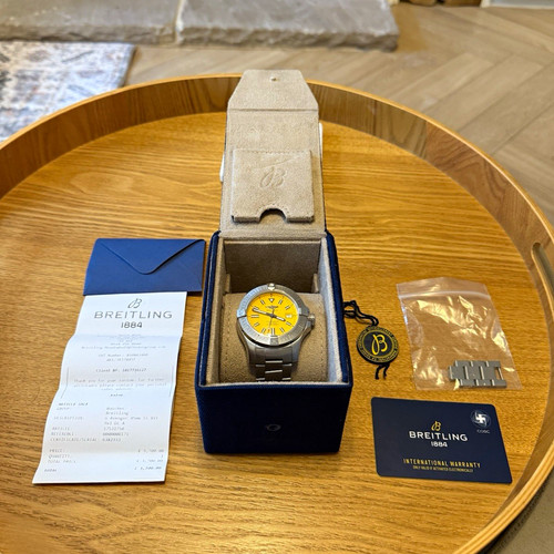 Breitling avenger automatic - breitling,