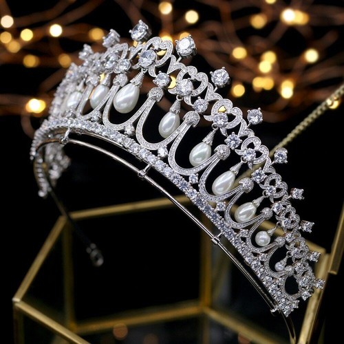 Luxury royal family tiaras - luxury, family's