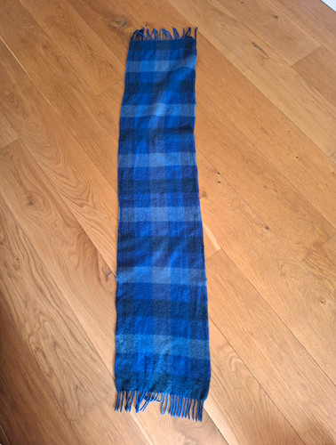 Lochmere 100 cashmere - 100%,