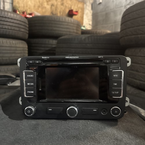 Skoda superb sat nav - skoda,