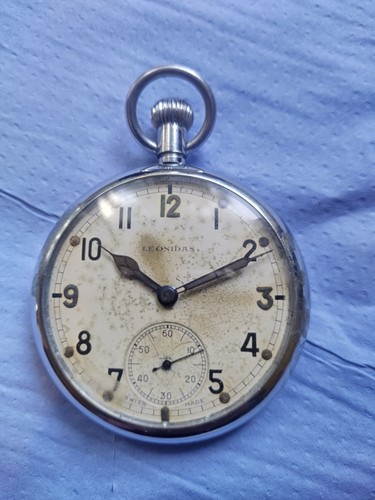 Vintage leonidas pocket watch - leonidas,